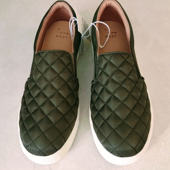 a new day Shoes - A NEW DAY RETRO STREET WEAR SNEAKERS SIZE 7